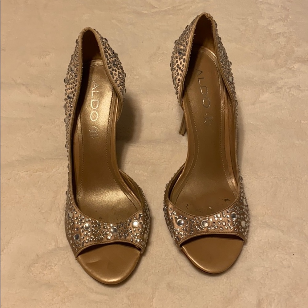 Also heels